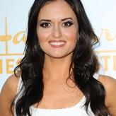 Danica McKellar голая #0148