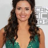 Danica McKellar голая #0172