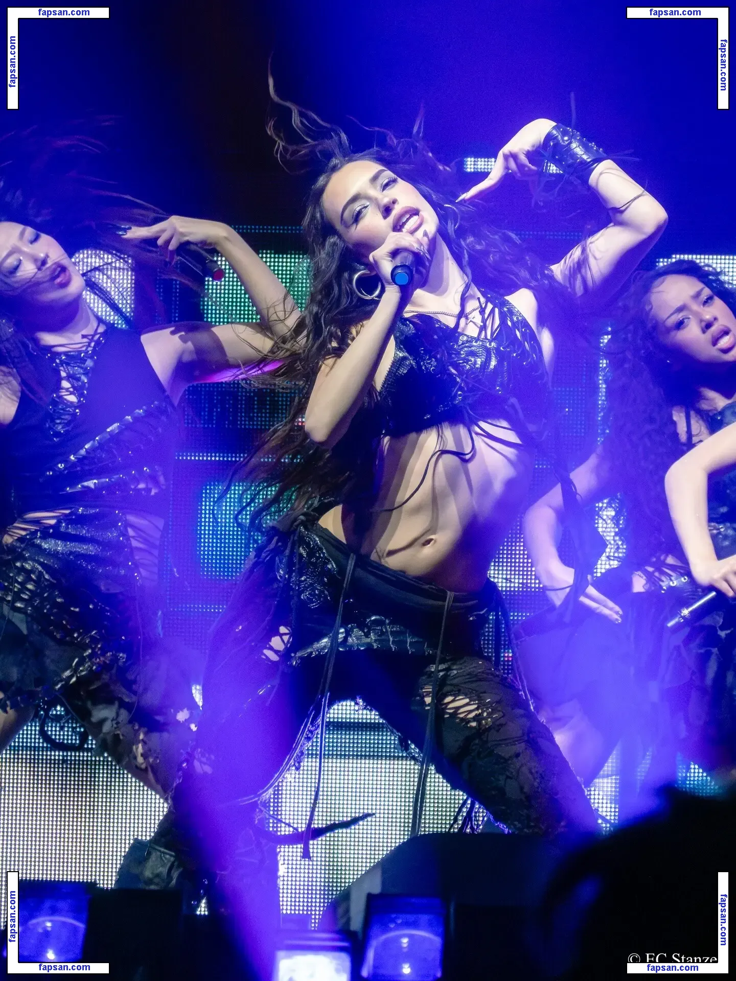 Daniela Avanzini голая фото #0004 с Онлифанс