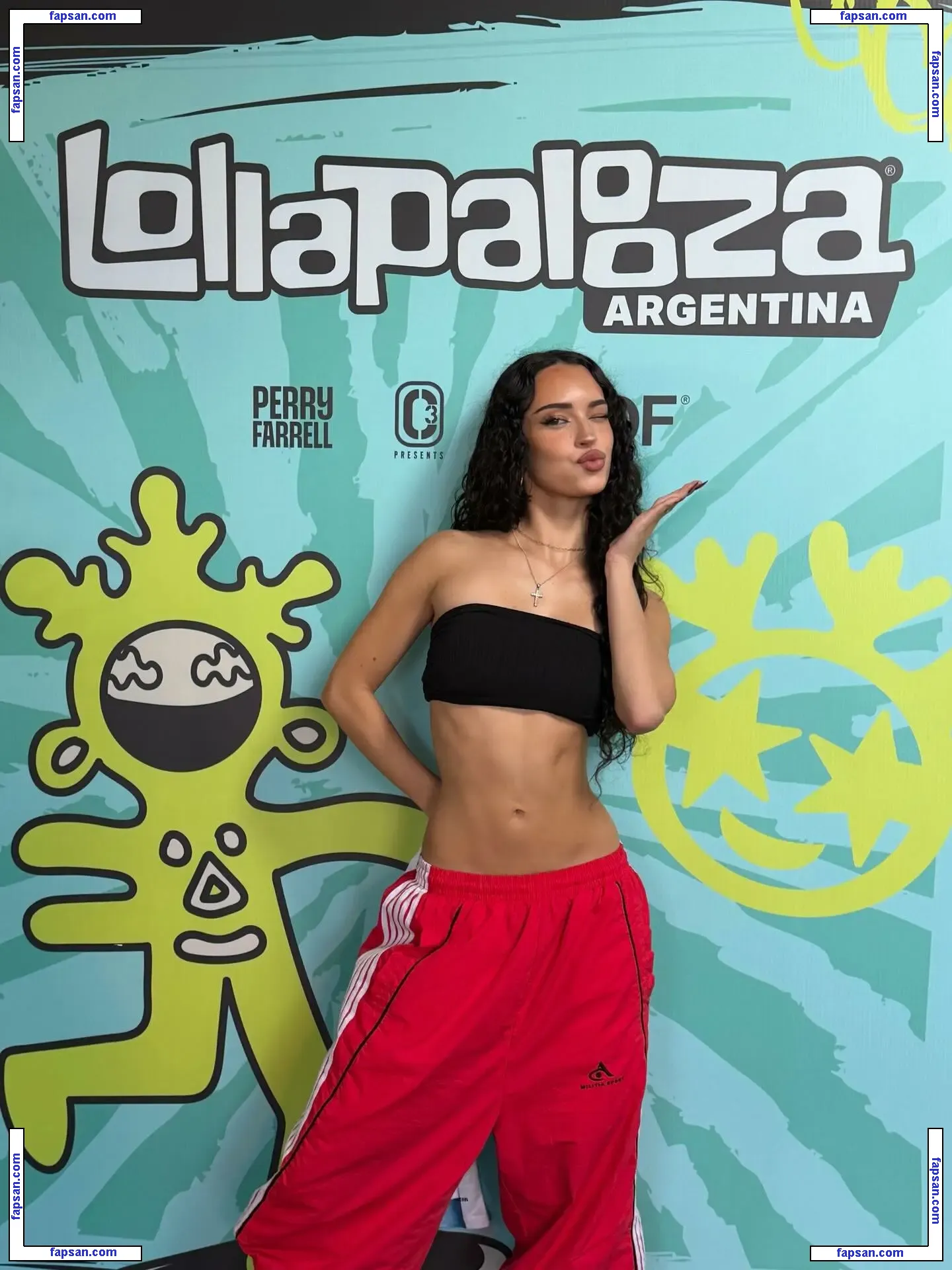 Daniela Avanzini голая фото #0022 с Онлифанс