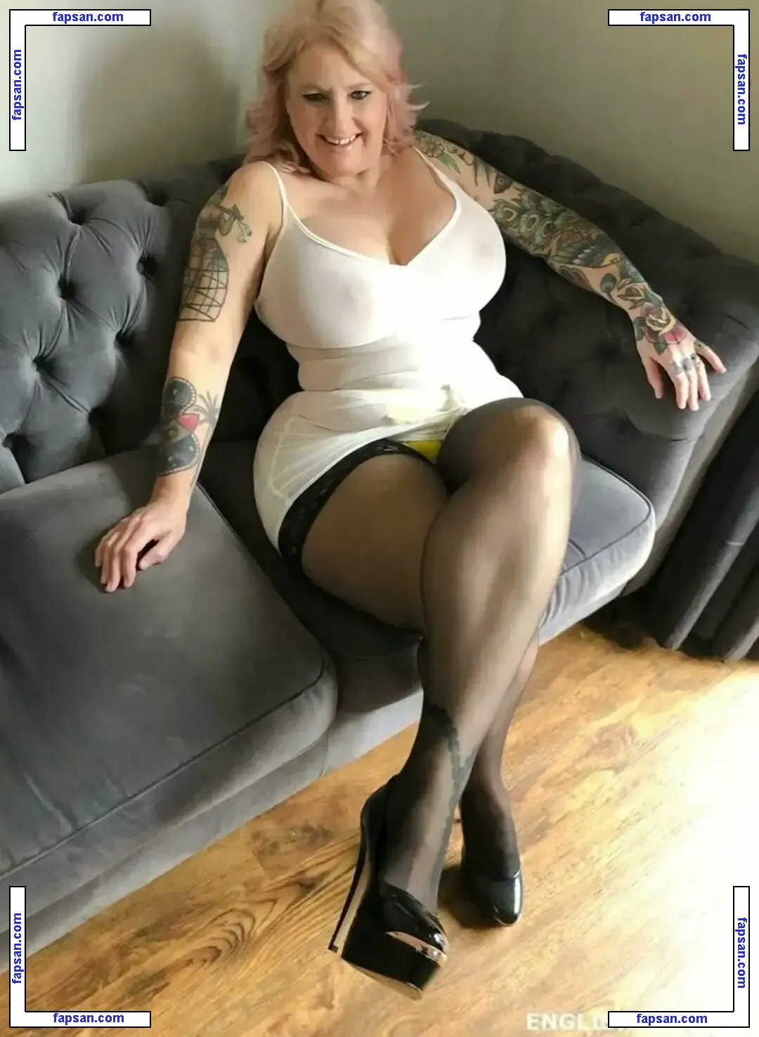 Daniella English nude photo #0030 from OnlyFans