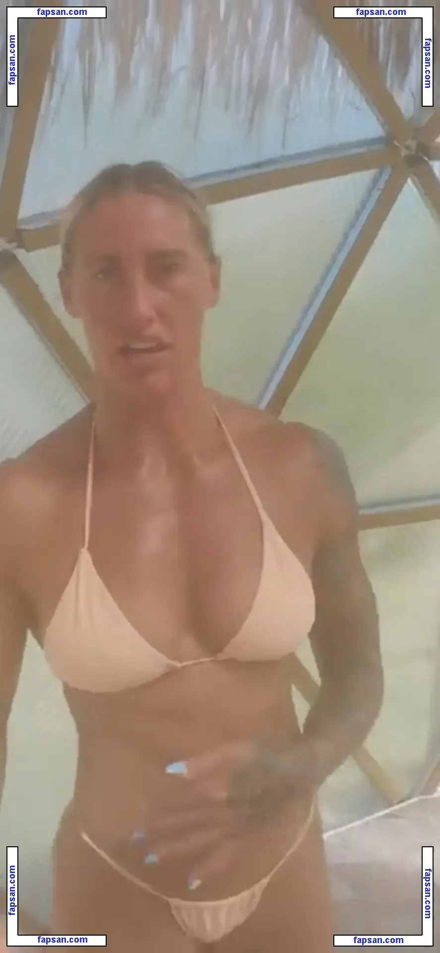 Danielle Brandon nude photo #0018 from OnlyFans