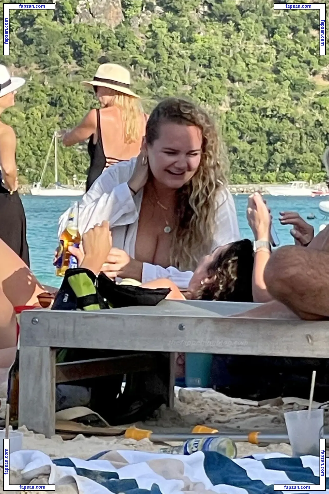 Danielle Macdonald nude photo #0029 from OnlyFans