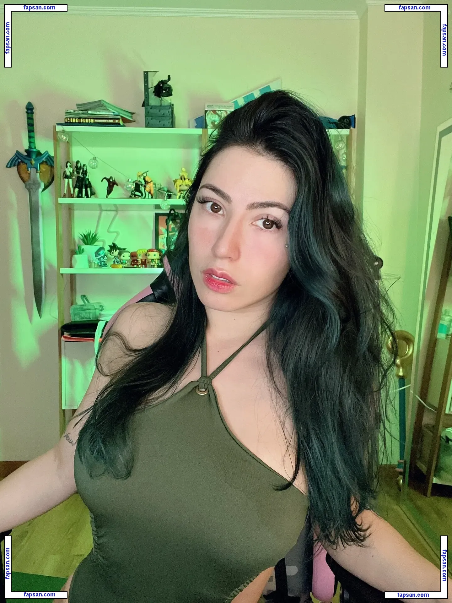 Danielle Vedovelli nude photo #0225 from OnlyFans