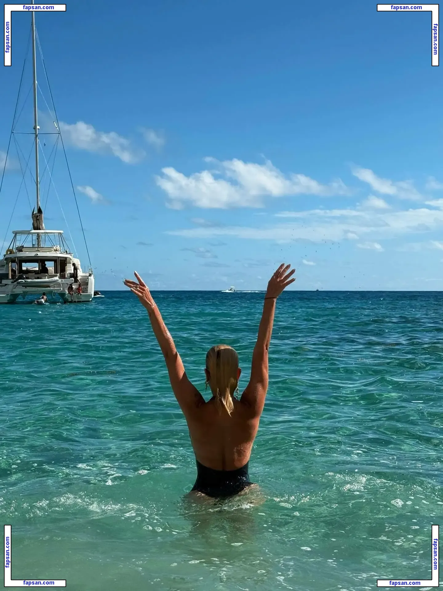 Danielle Winits nude photo #0086 from OnlyFans