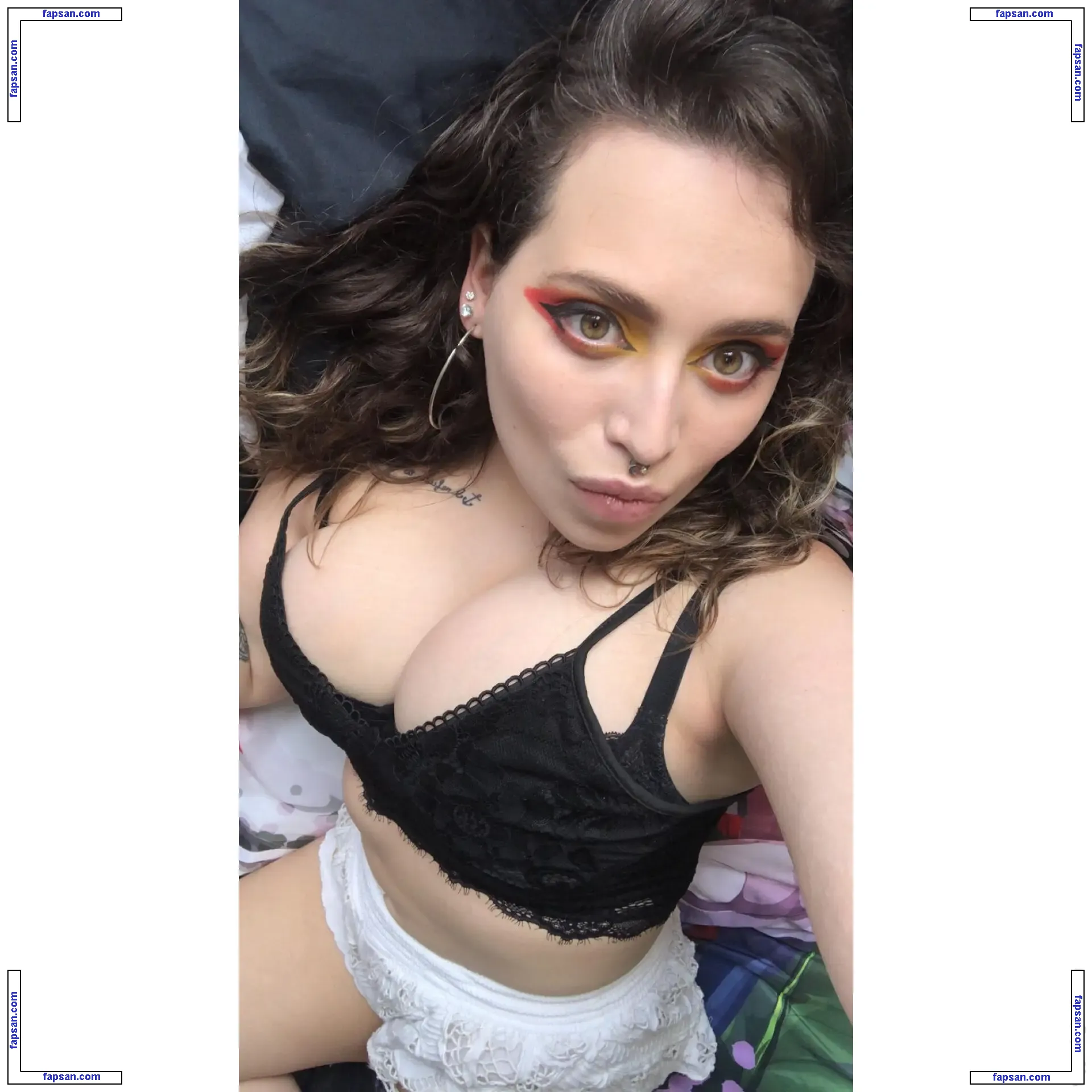 DaniLou nude photo #0012 from OnlyFans