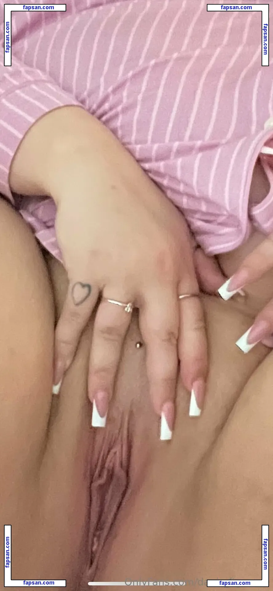 danis_figureee nude photo #0019 from OnlyFans