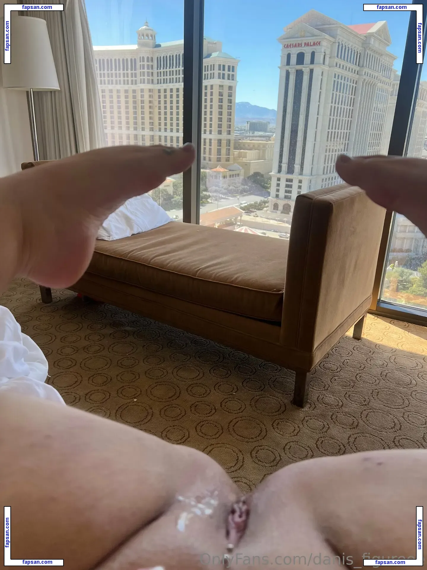 danis_figureee nude photo #0022 from OnlyFans