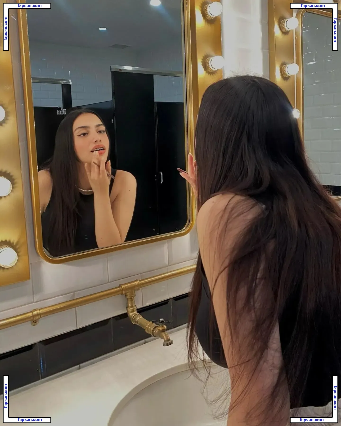 Danya Vianney nude photo #0020 from OnlyFans