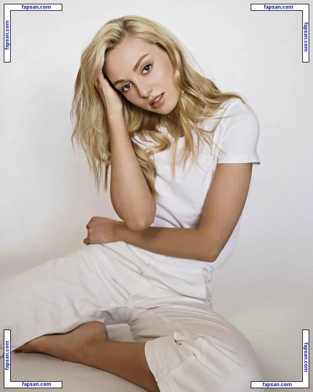 Daphne de Baat nude photo #0013 from OnlyFans