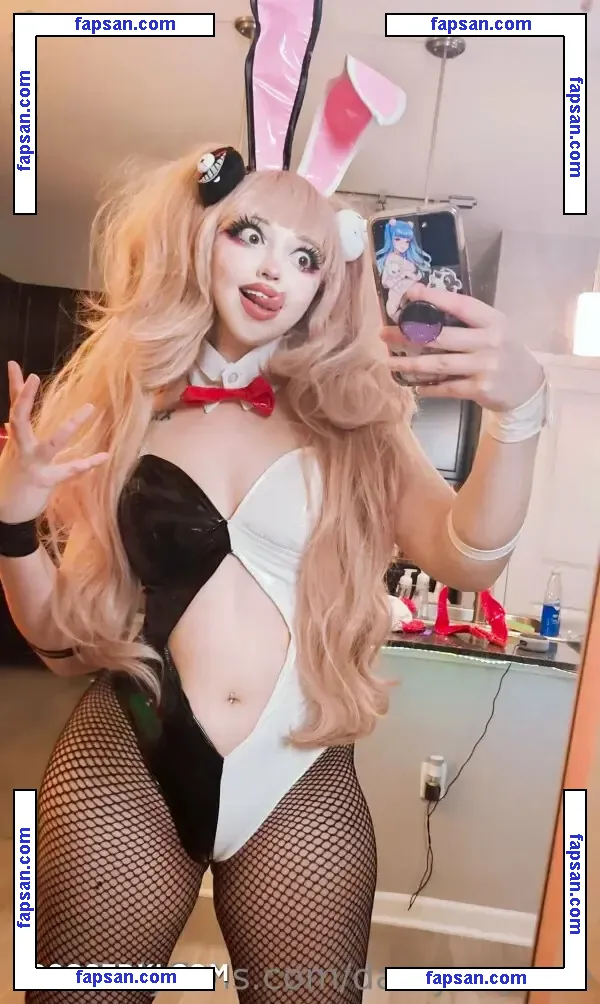 Darcynycole голая фото #0007 с Онлифанс