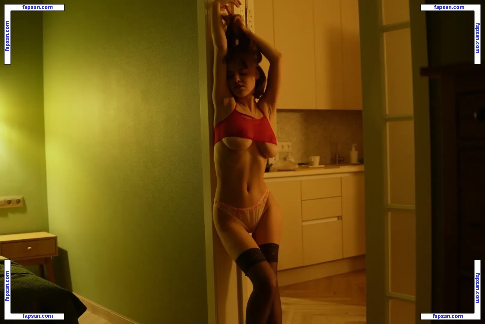 Daria Aref голая фото #0052 с Онлифанс