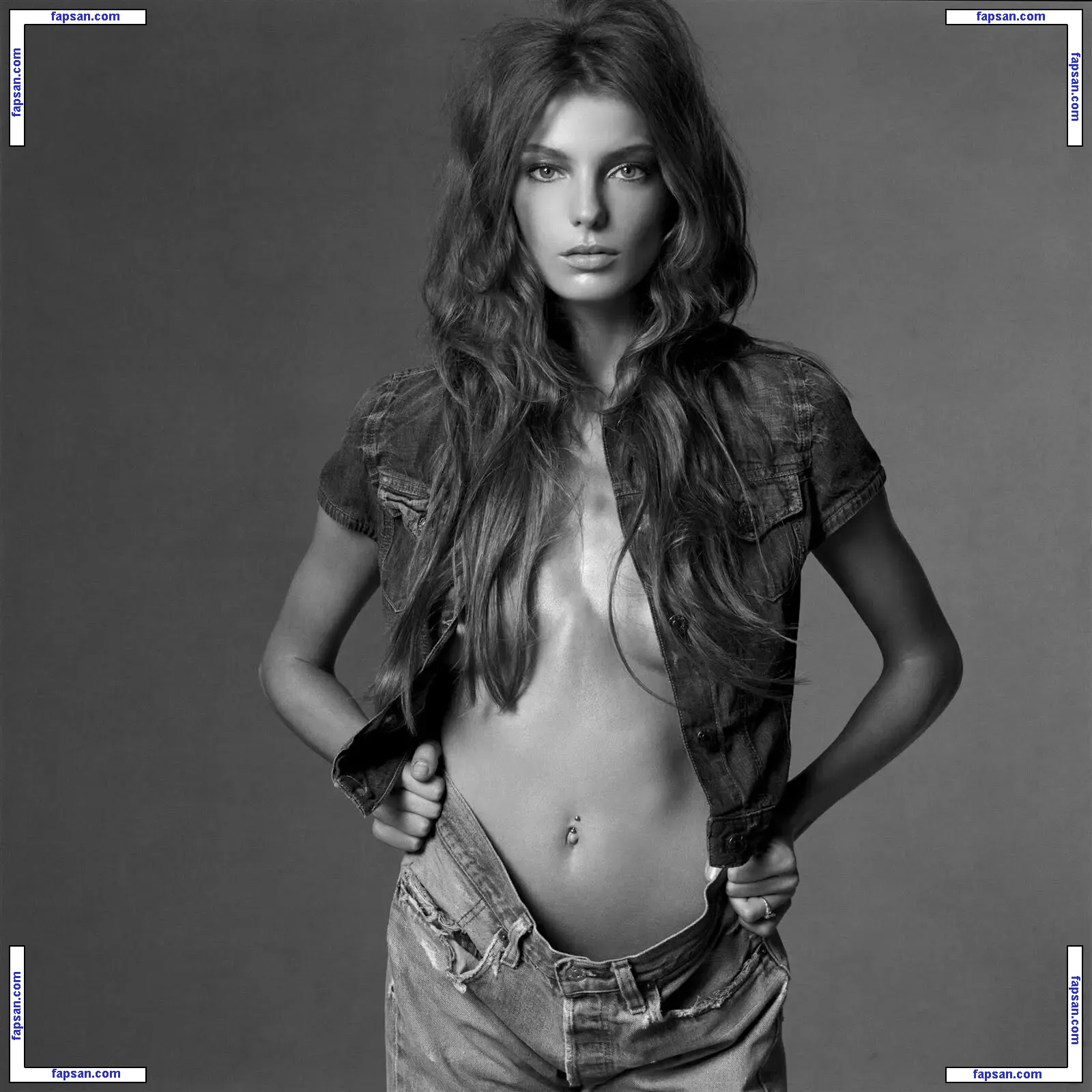 Daria Werbowy nude photo #0101 from OnlyFans