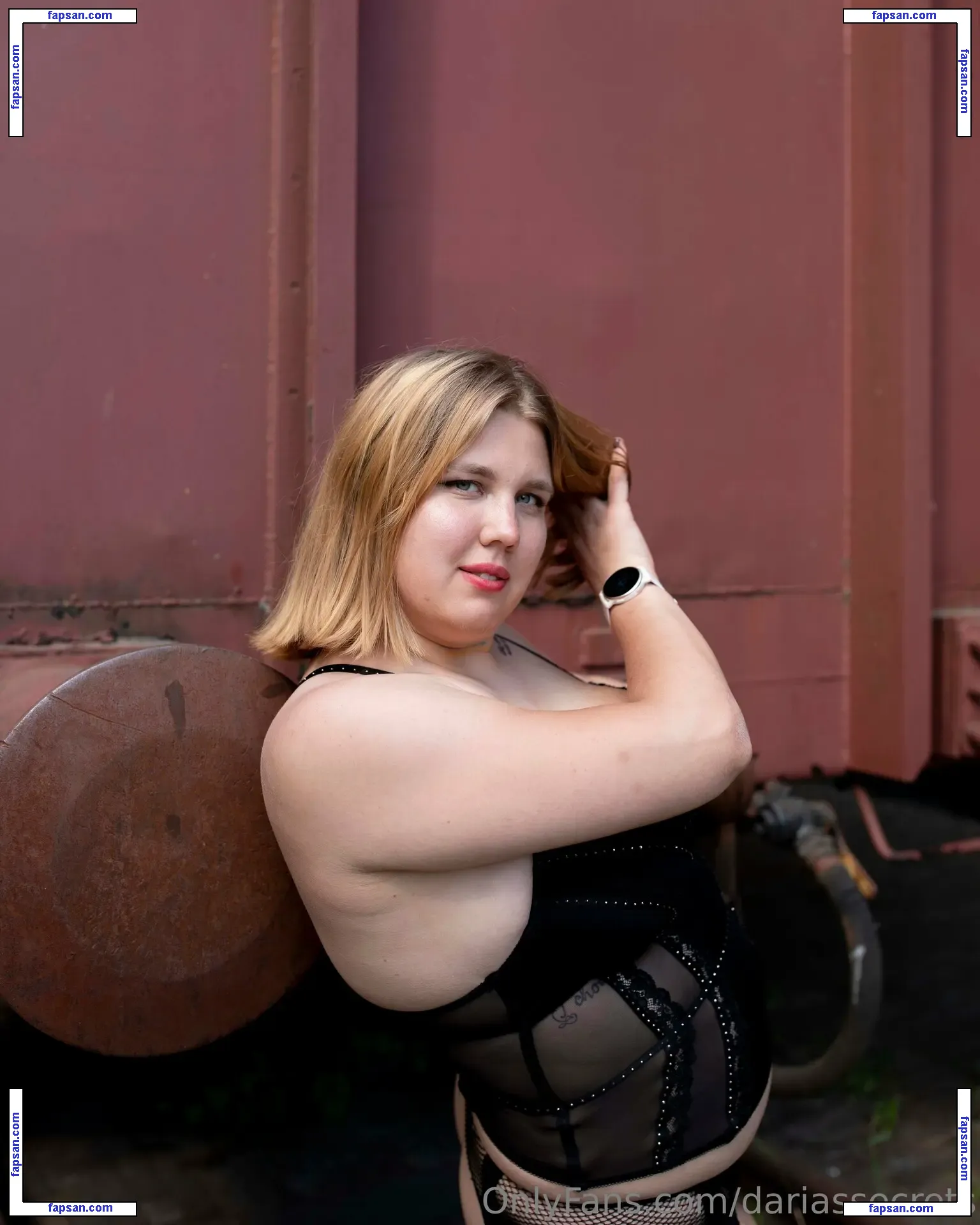 dariassecrets nude photo #0020 from OnlyFans