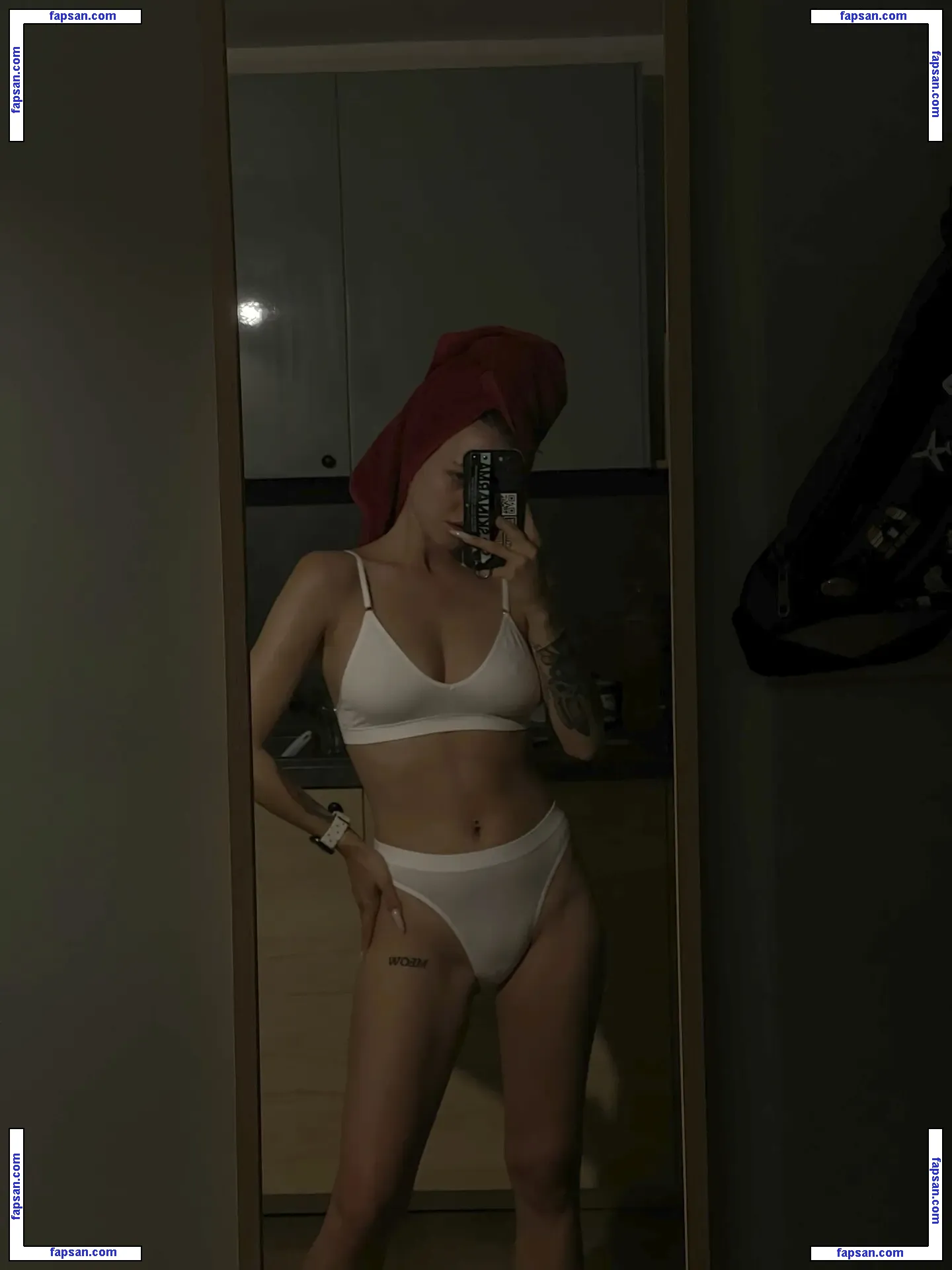 darina_cat nude photo #0134 from OnlyFans