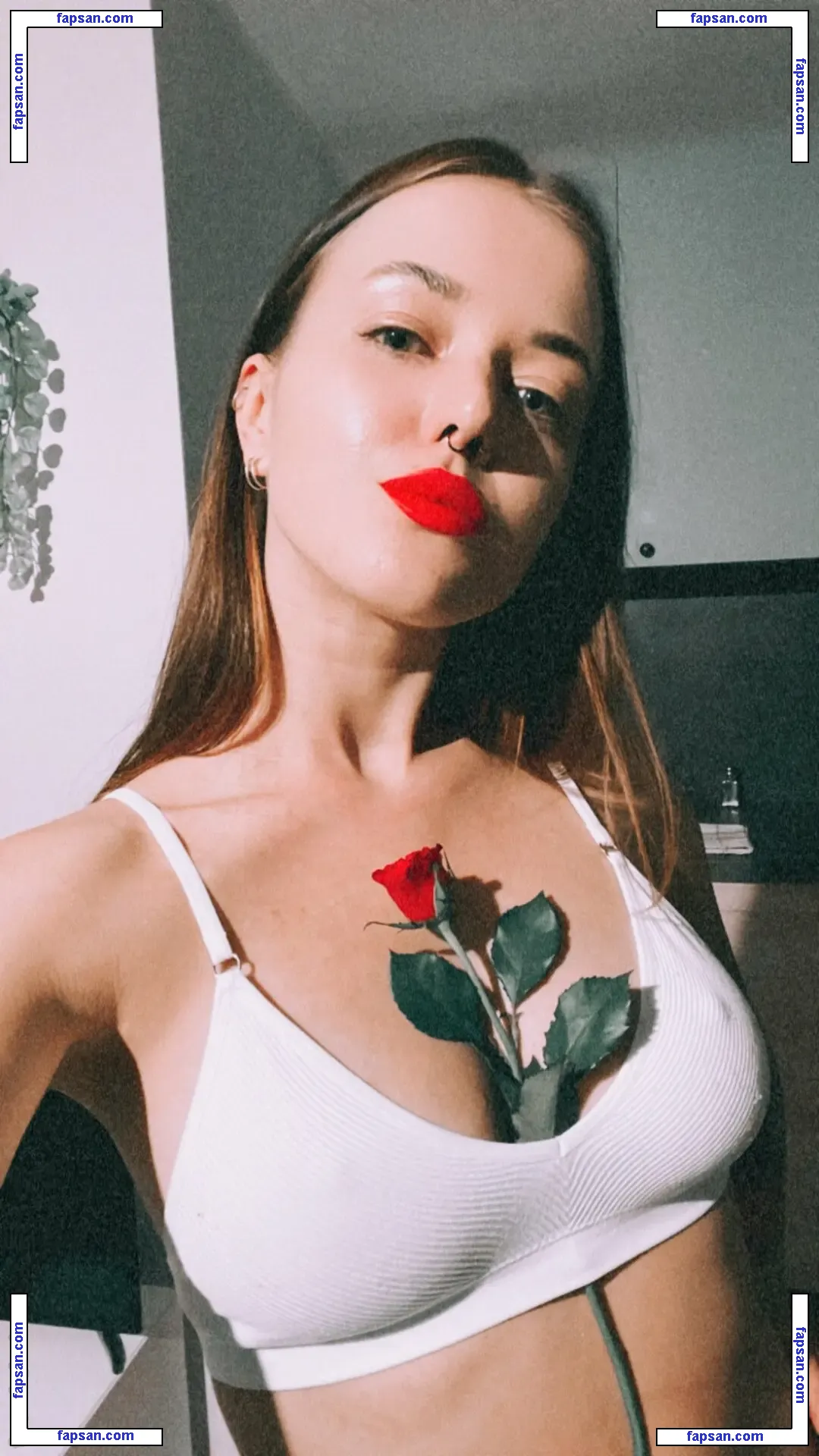 darina_cat nude photo #0135 from OnlyFans
