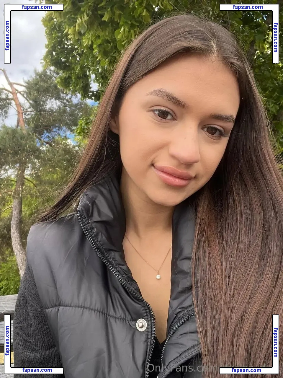 darina_dari nude photo #0015 from OnlyFans