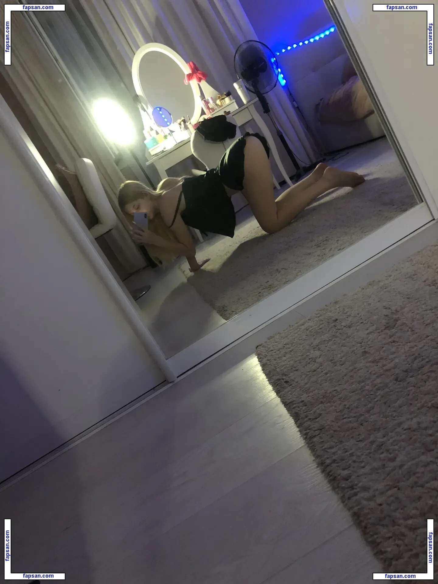 Darkimoona nude photo #0004 from OnlyFans