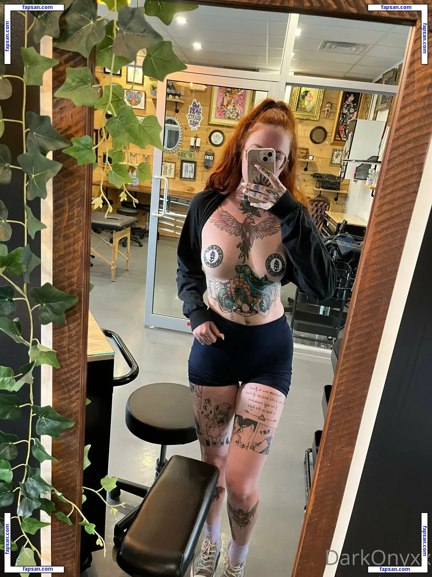 darkonyxxx nude photo #0006 from OnlyFans