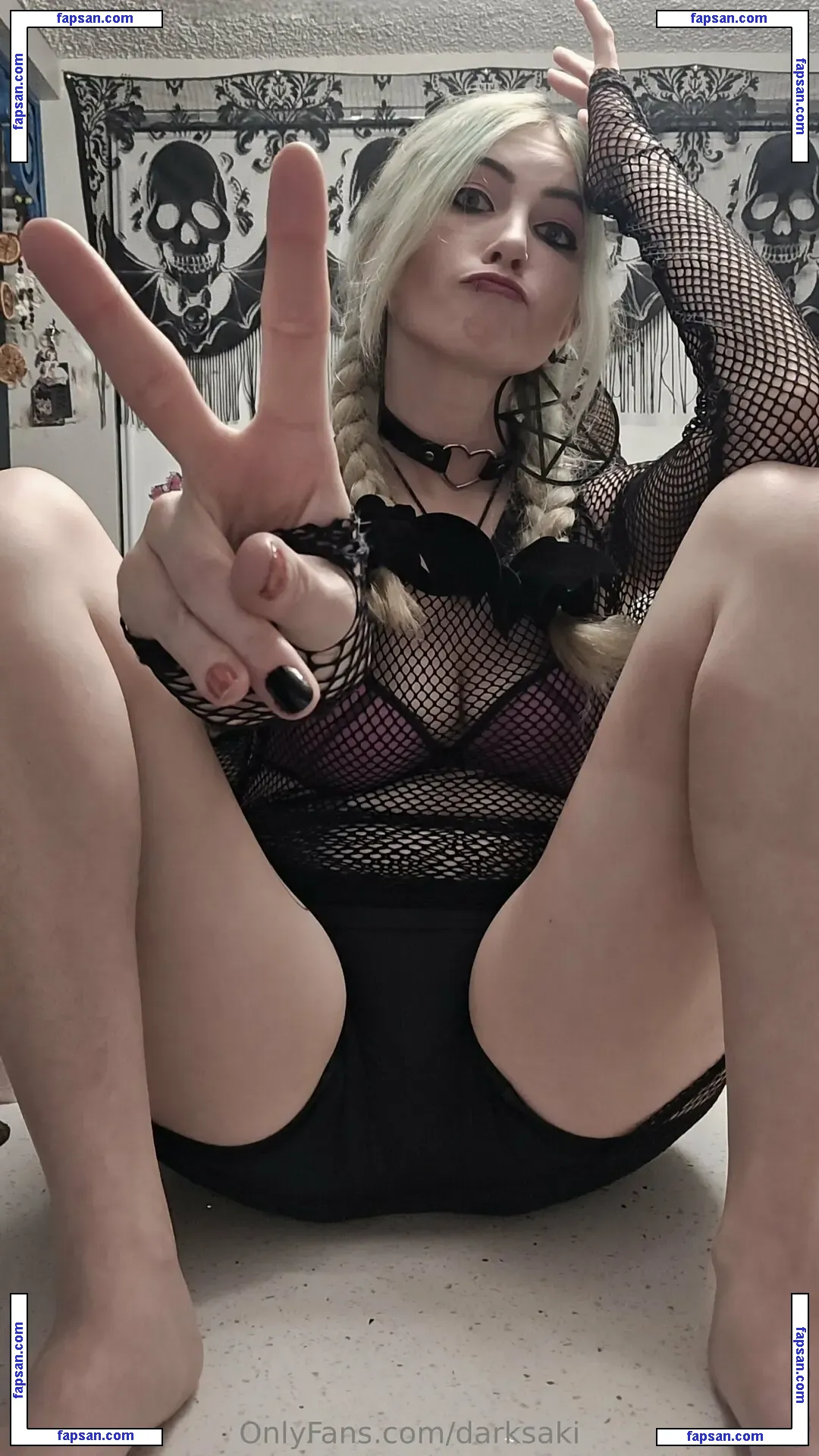 darksaki nude photo #0006 from OnlyFans
