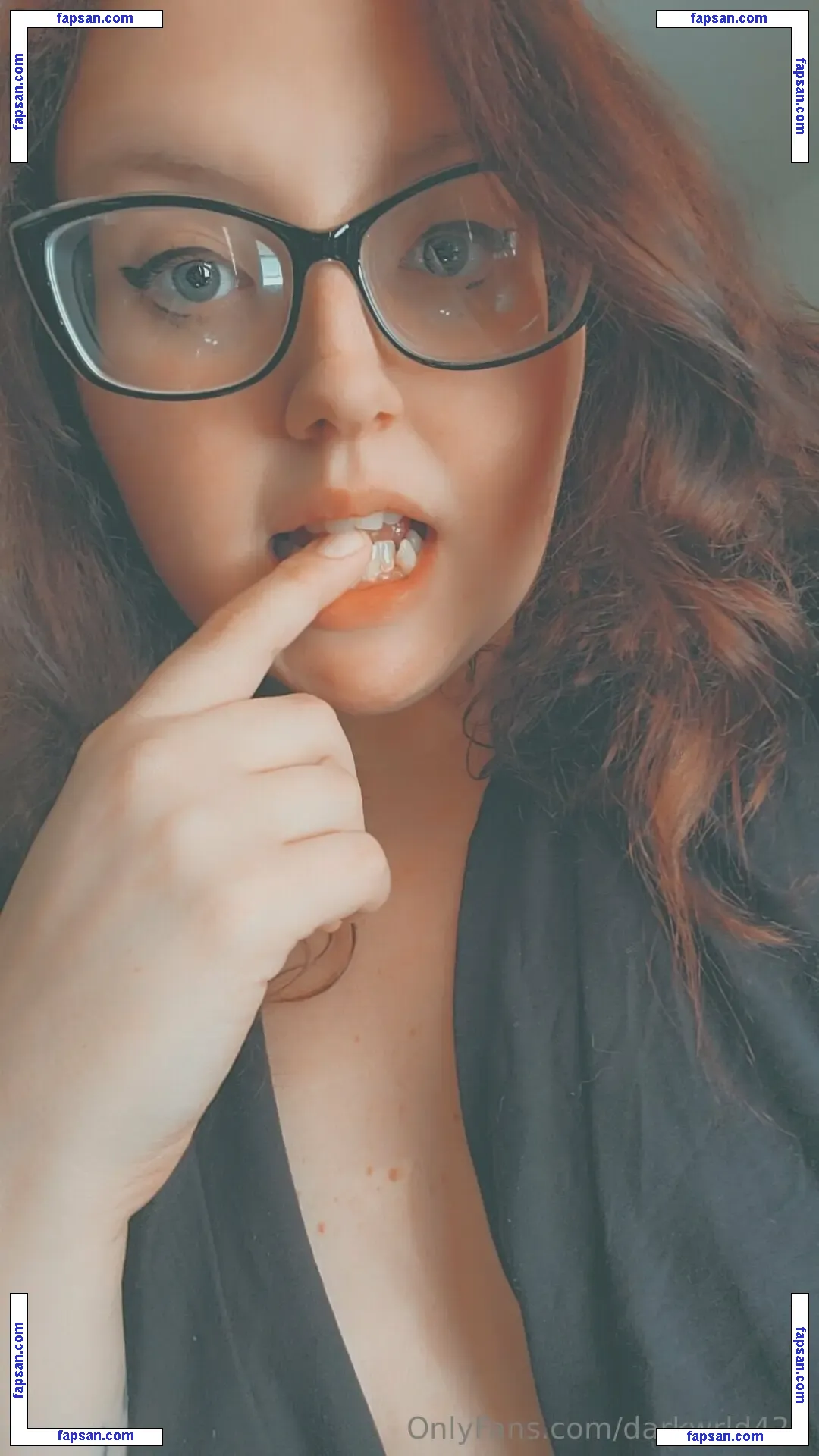 darkwrld420 nude photo #0010 from OnlyFans