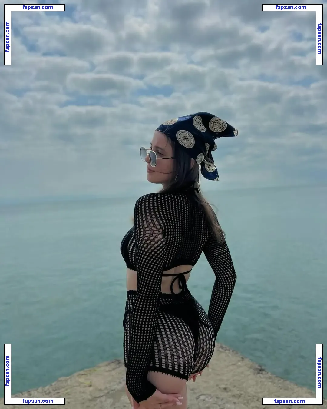 dary.kos nude photo #0012 from OnlyFans