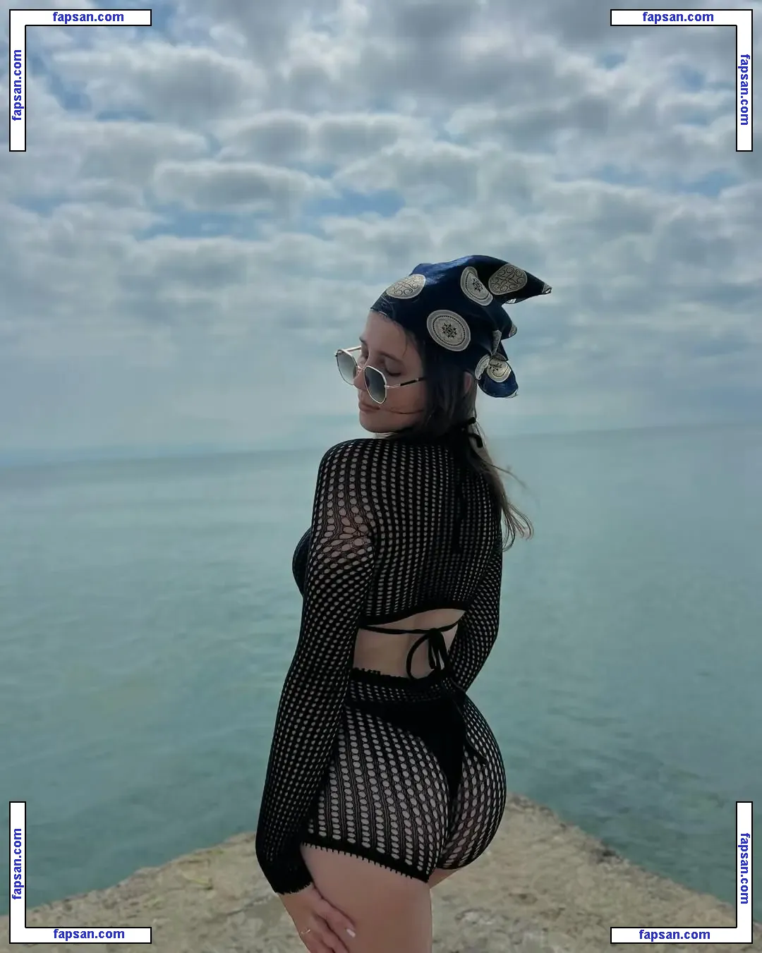 dary.kos nude photo #0017 from OnlyFans