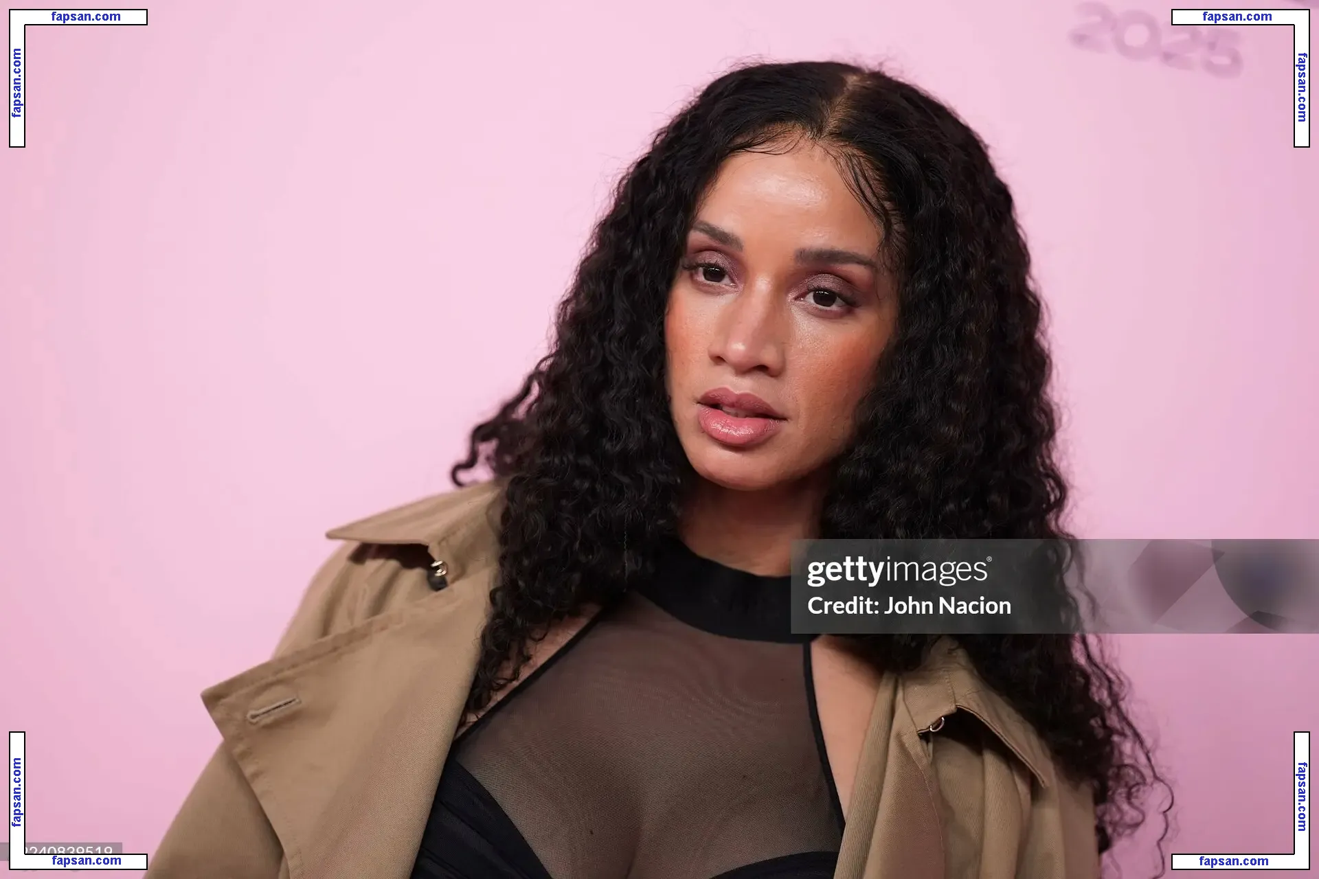 Dascha Polanco голая фото #0115 с Онлифанс