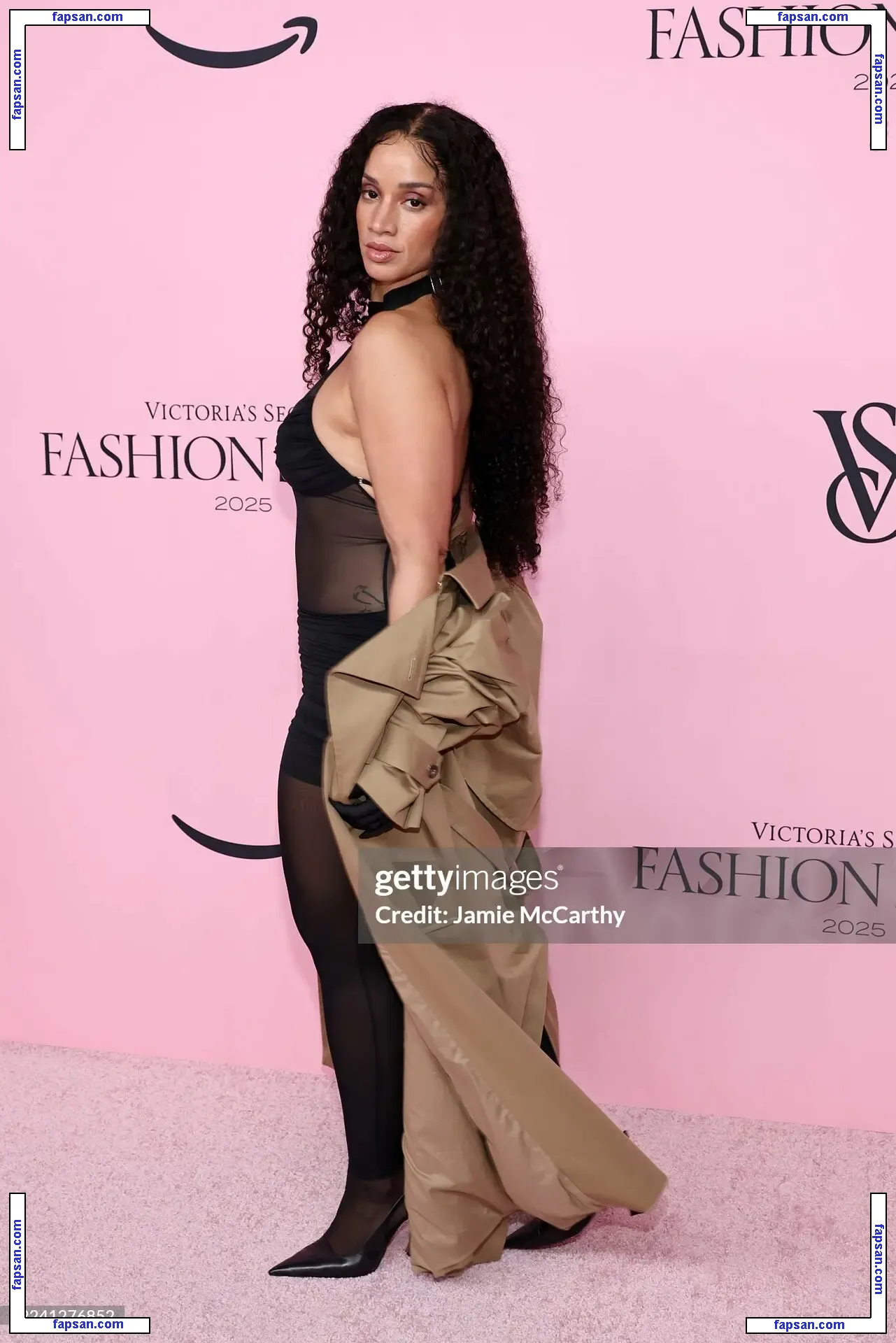 Dascha Polanco голая фото #0125 с Онлифанс