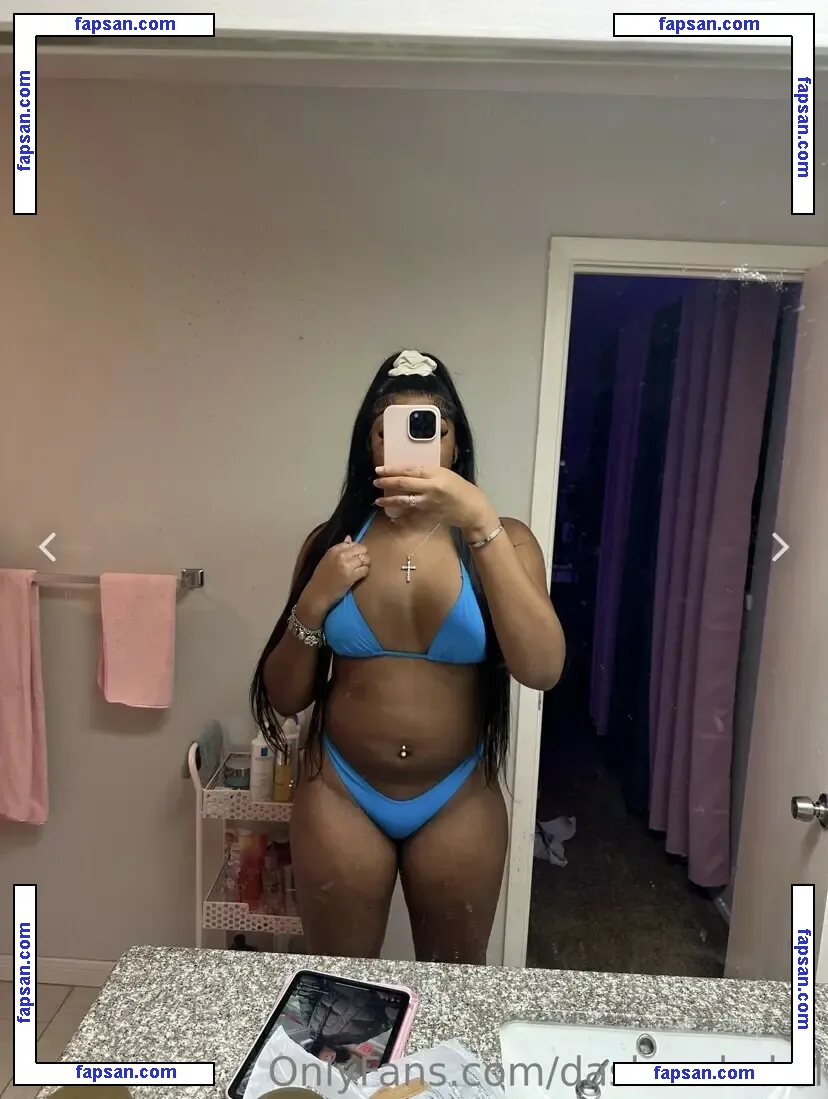 dashaedadoll nude photo #0008 from OnlyFans