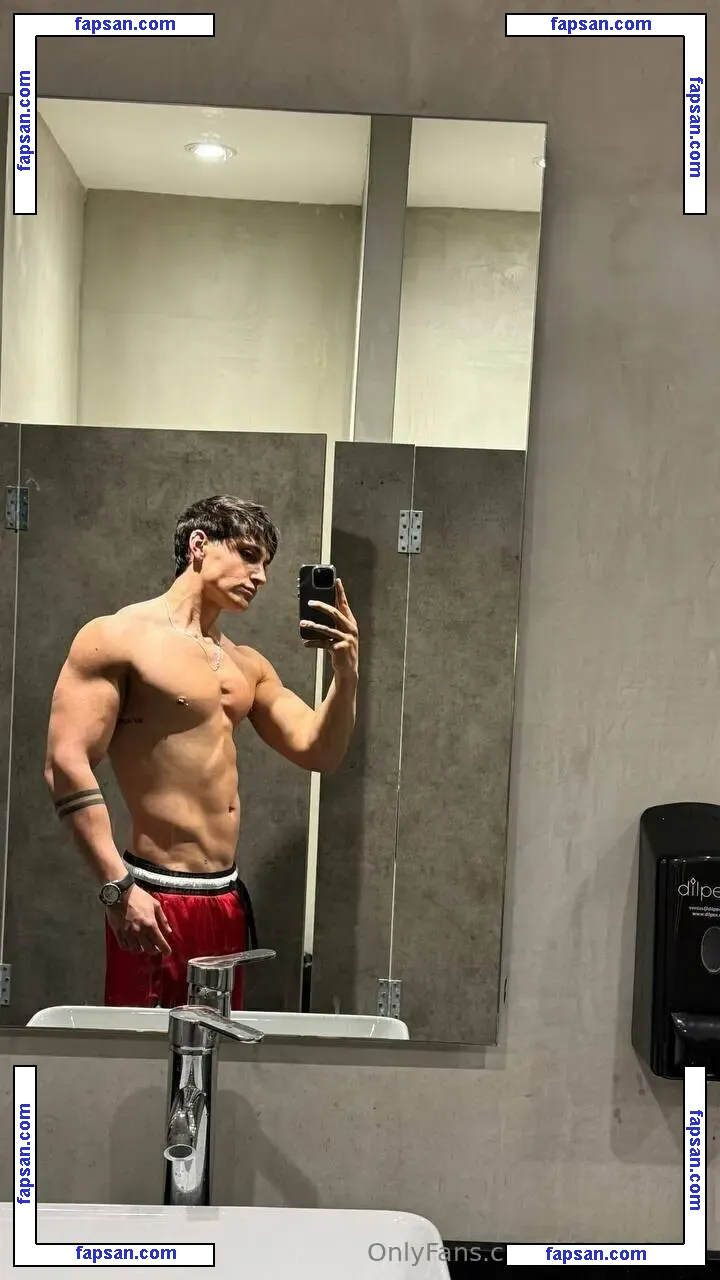 dastinevans nude photo #0003 from OnlyFans
