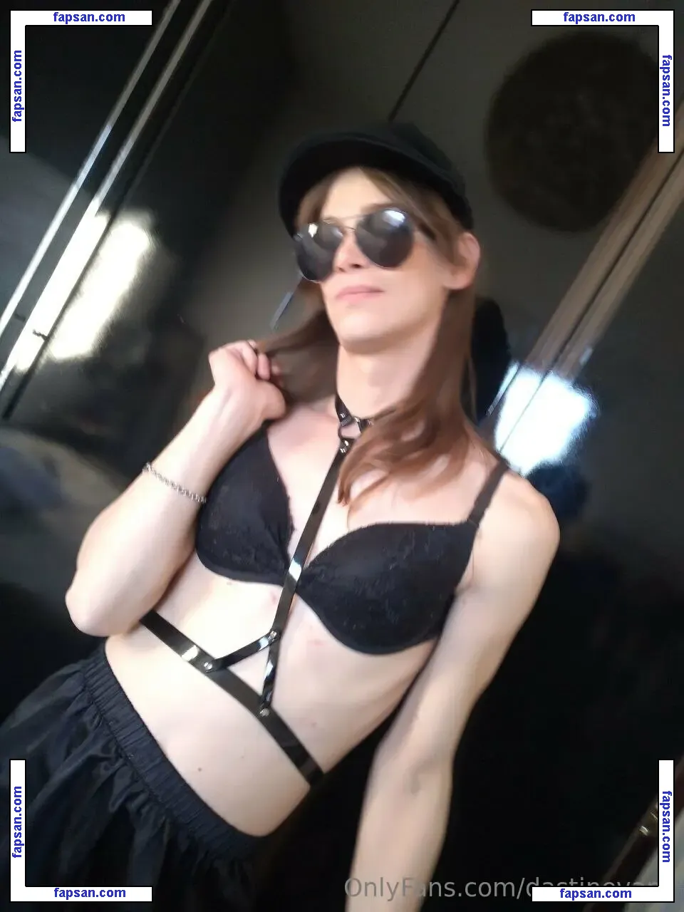 dastinevans nude photo #0021 from OnlyFans