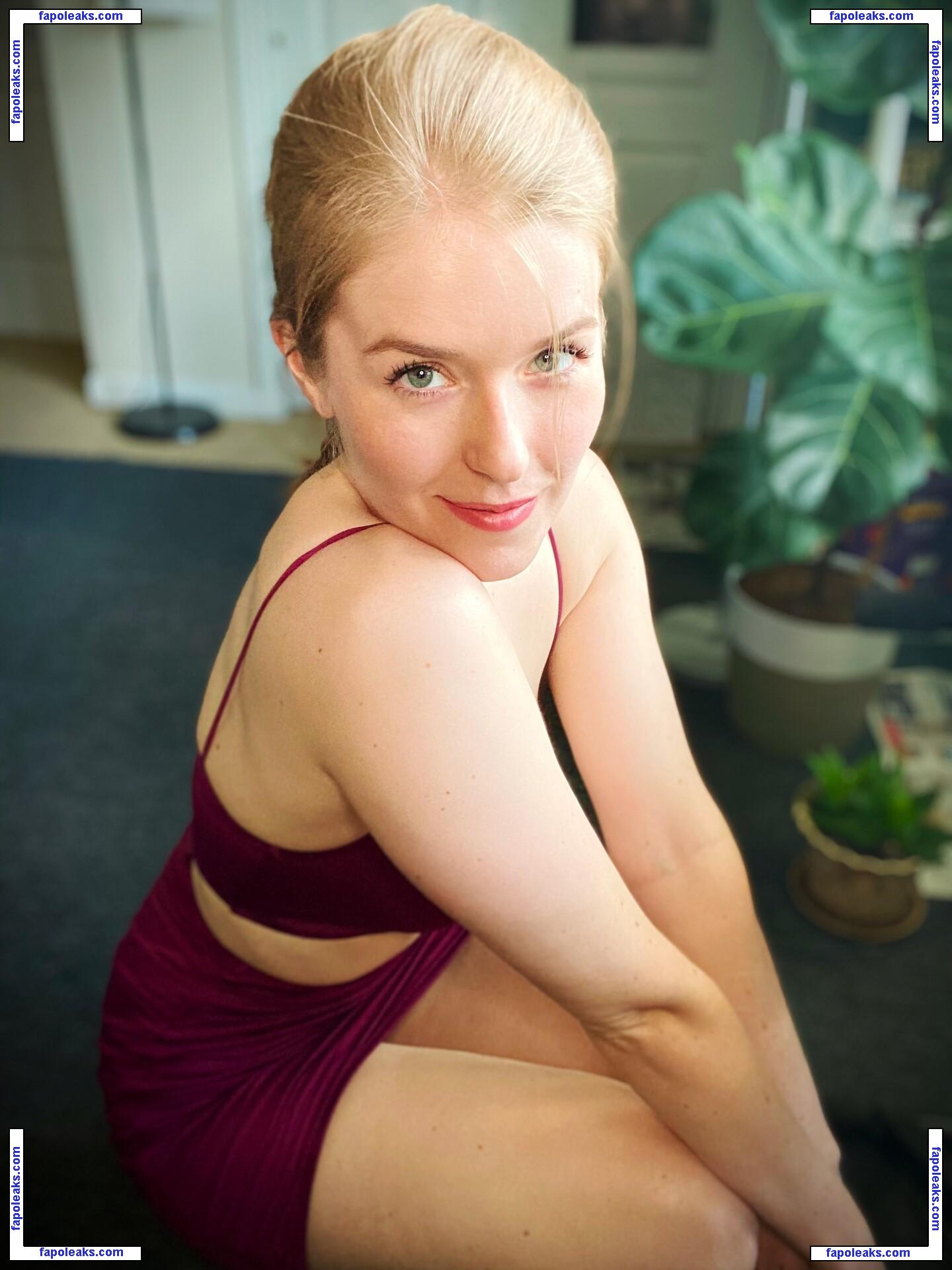 DatOtterGirl / sweetdottygirl nude photo #0496 from OnlyFans