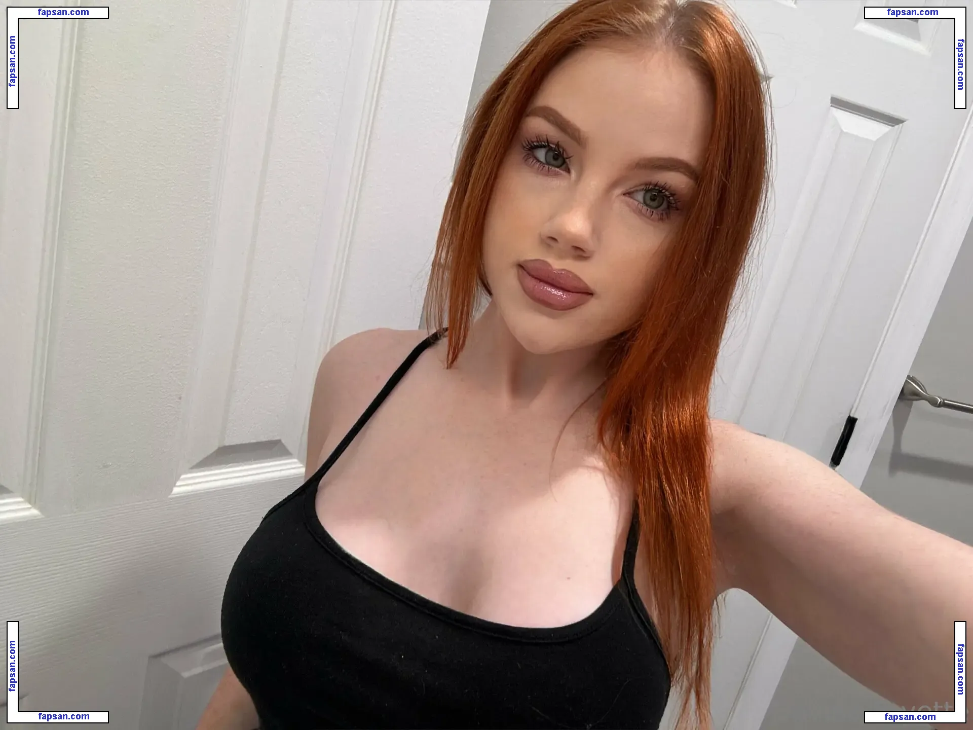 davinaafterdark nude photo #0009 from OnlyFans