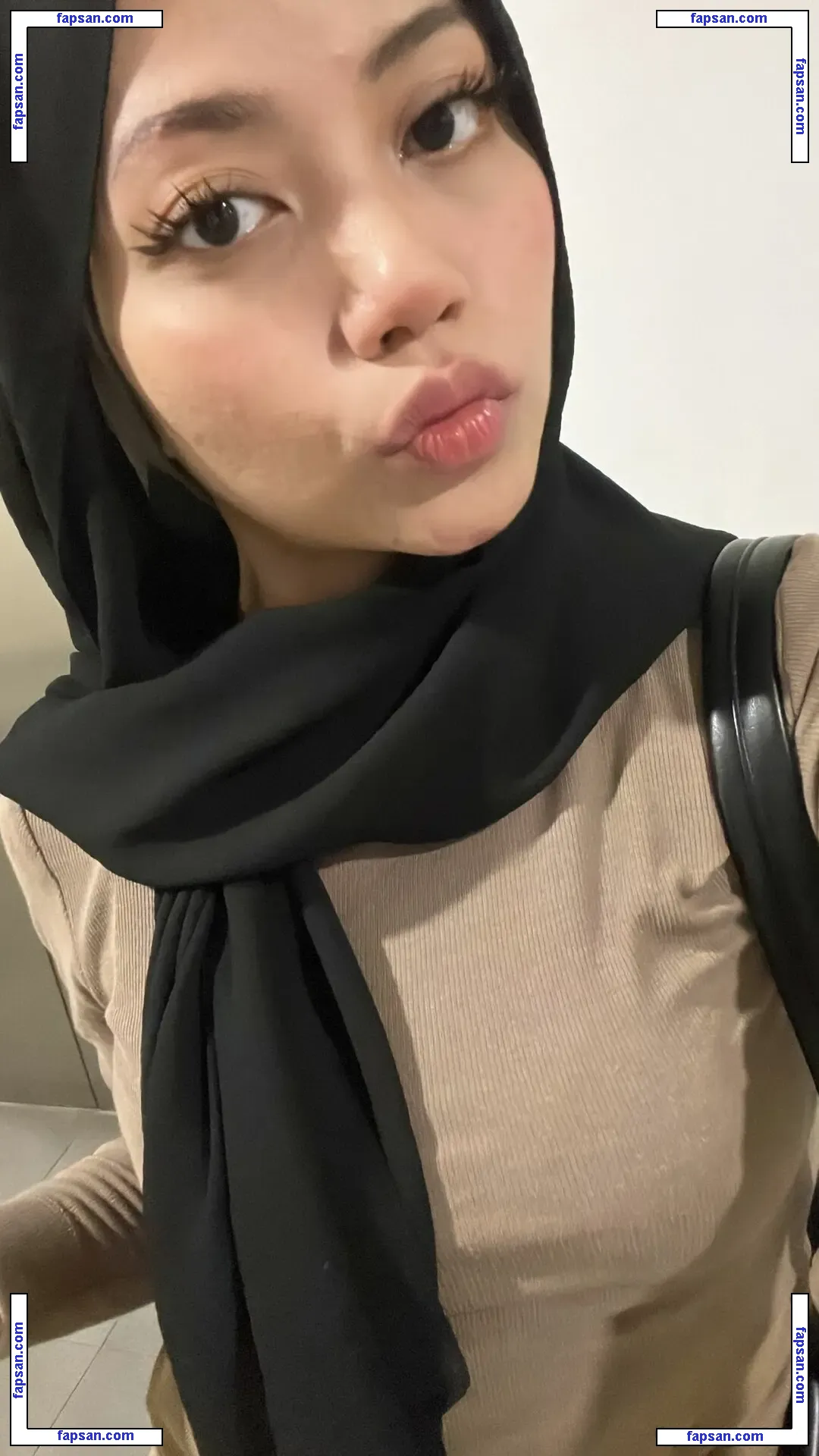 Dayanafiqh голая фото #0005 с Онлифанс