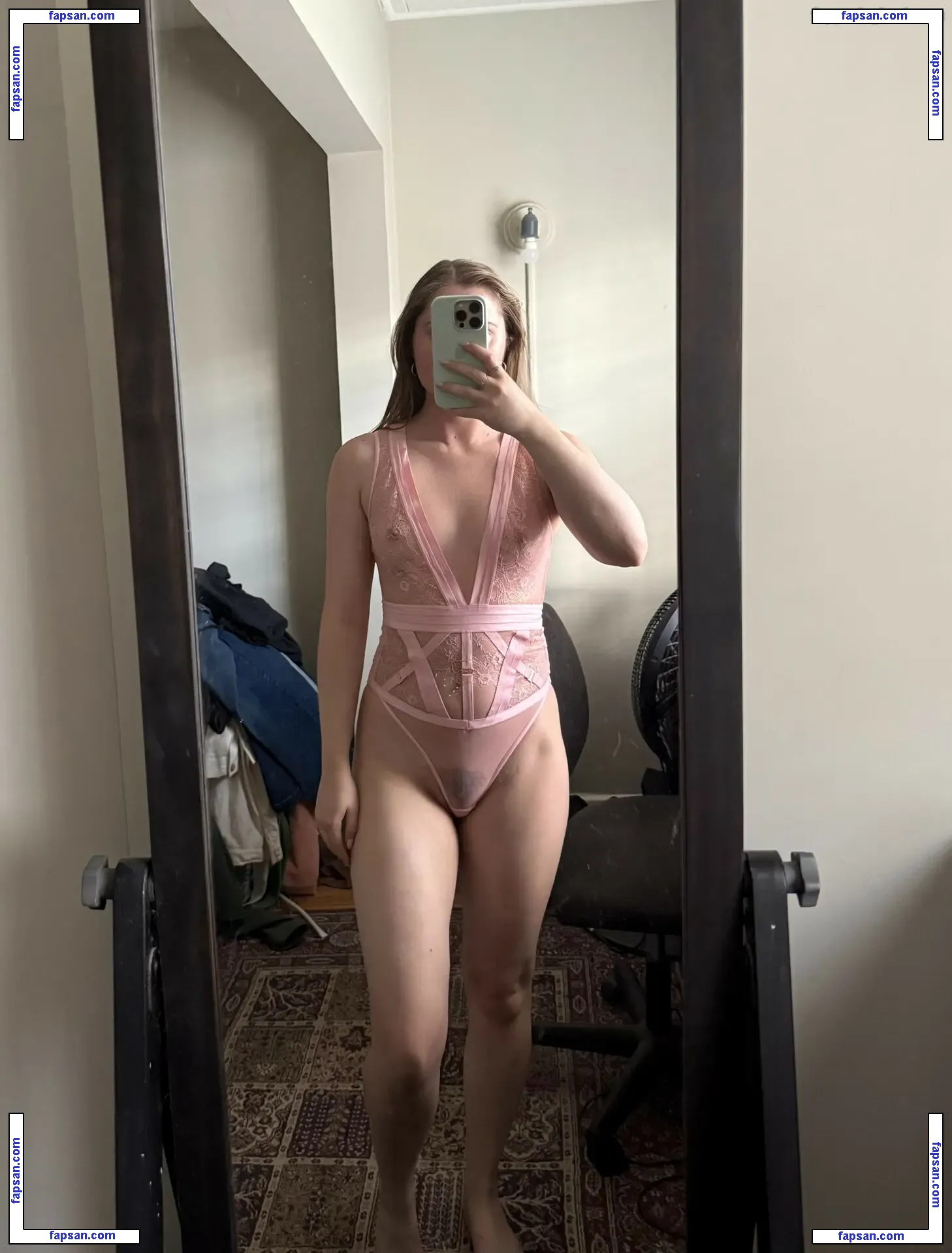 Dazydaisie nude photo #0029 from OnlyFans