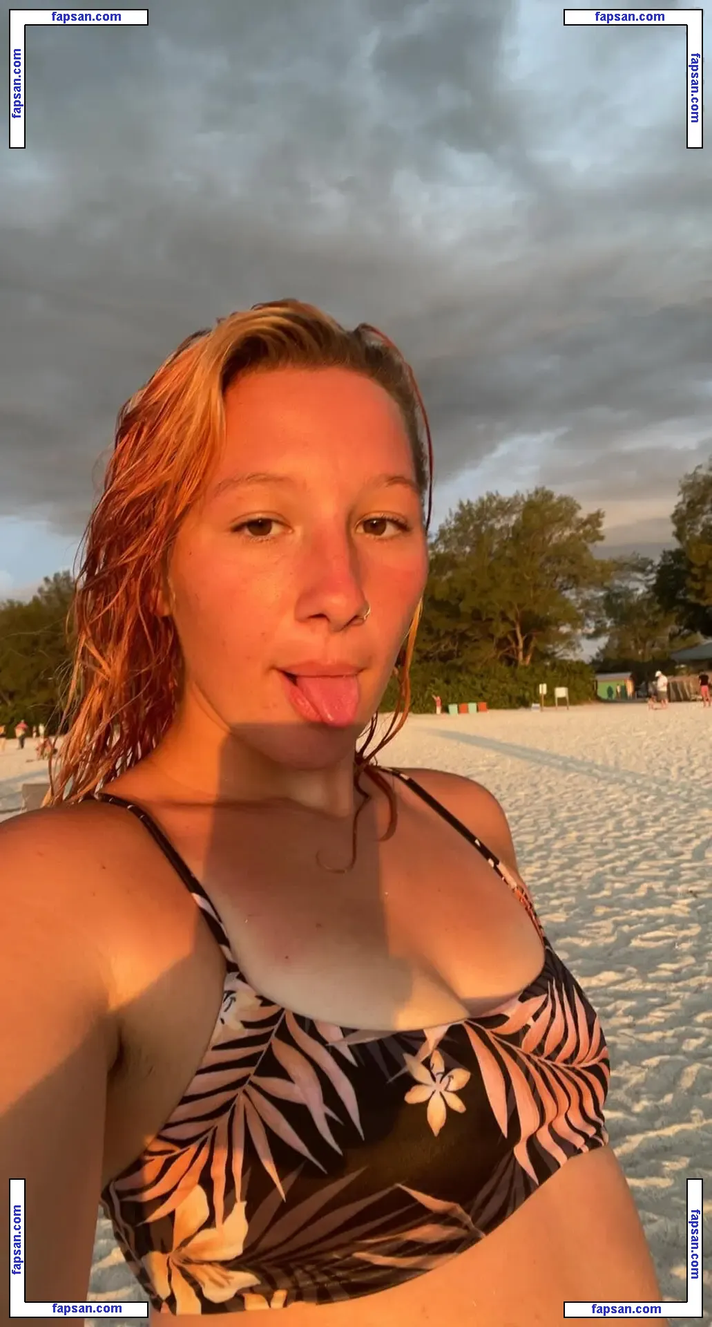 Dbabyy02 голая фото #0008 с Онлифанс