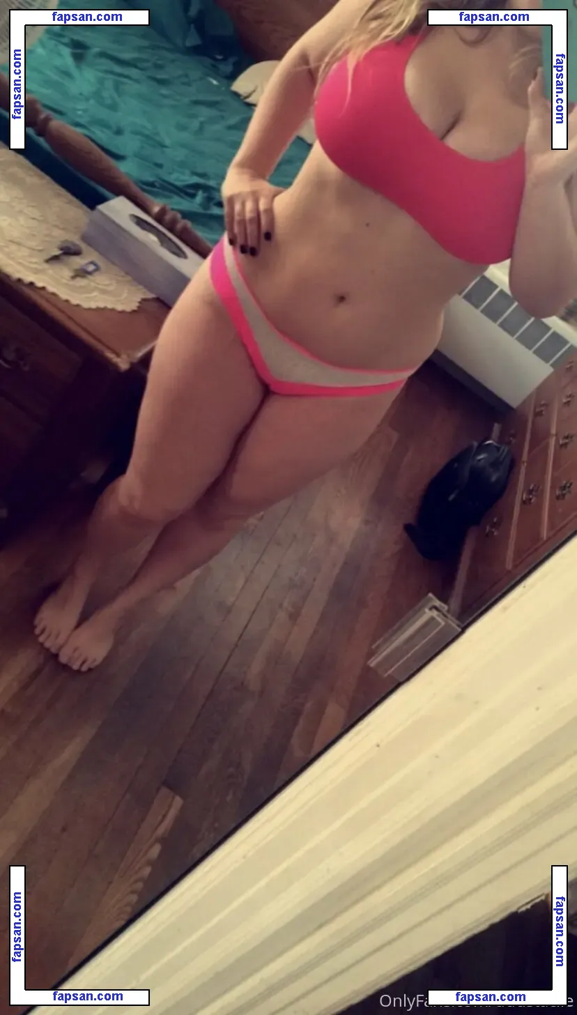 dddstaciie nude photo #0027 from OnlyFans