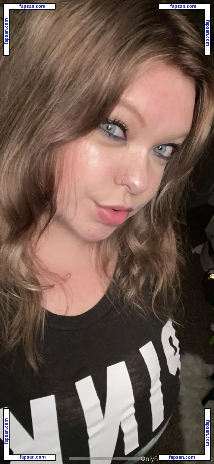 dddstaciie nude photo #0030 from OnlyFans
