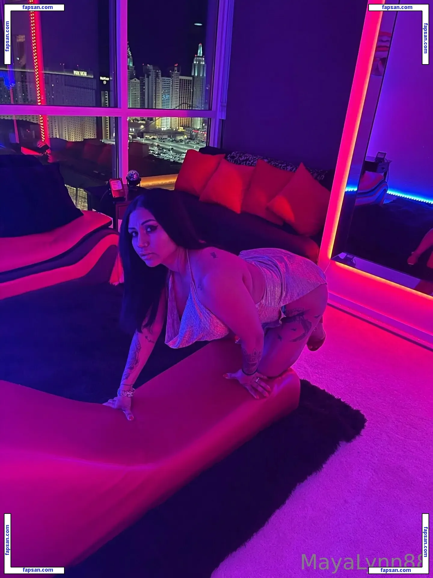 ddsexywife1 nude photo #0027 from OnlyFans