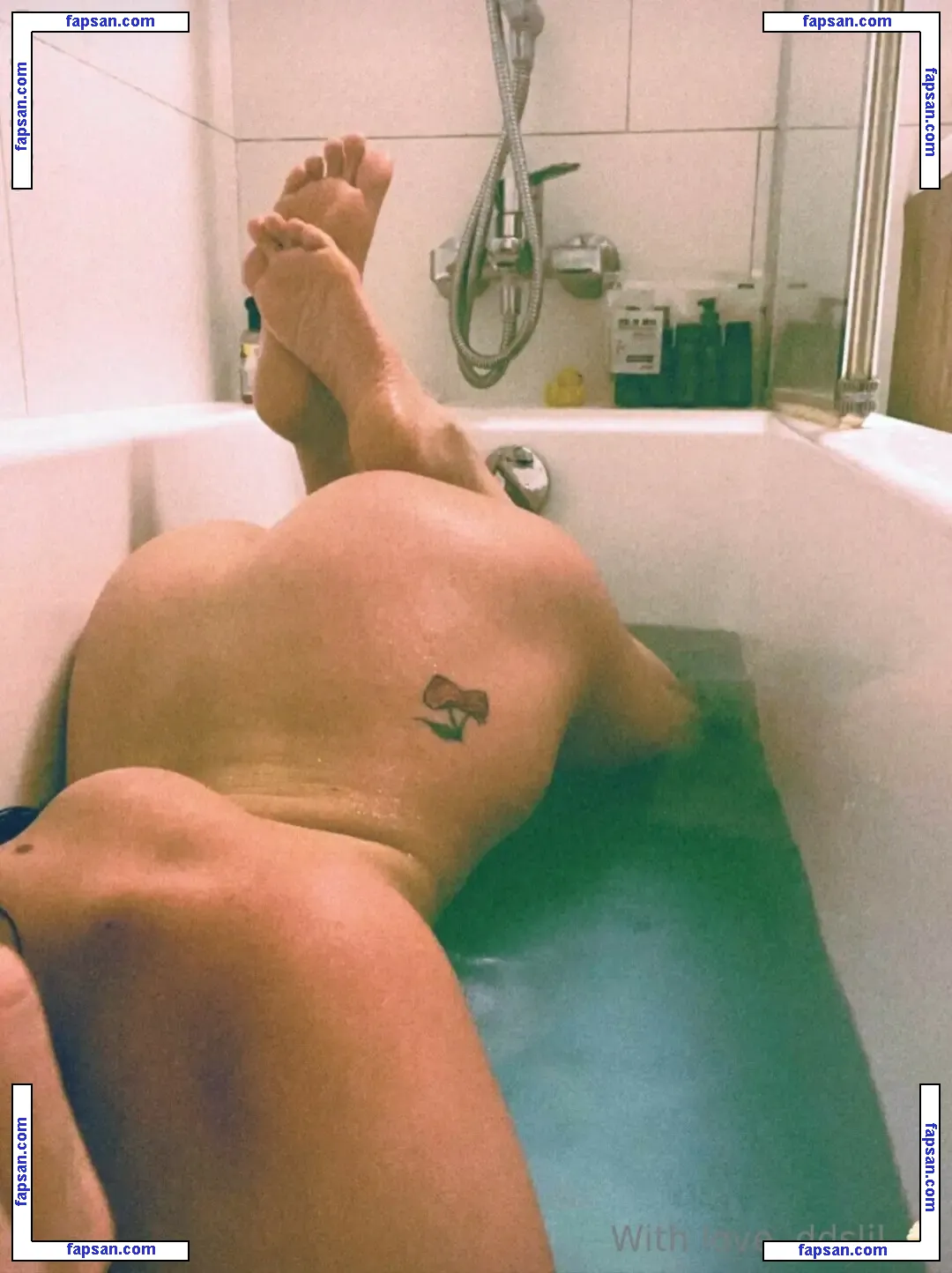 ddslil голая фото #0010 с Онлифанс