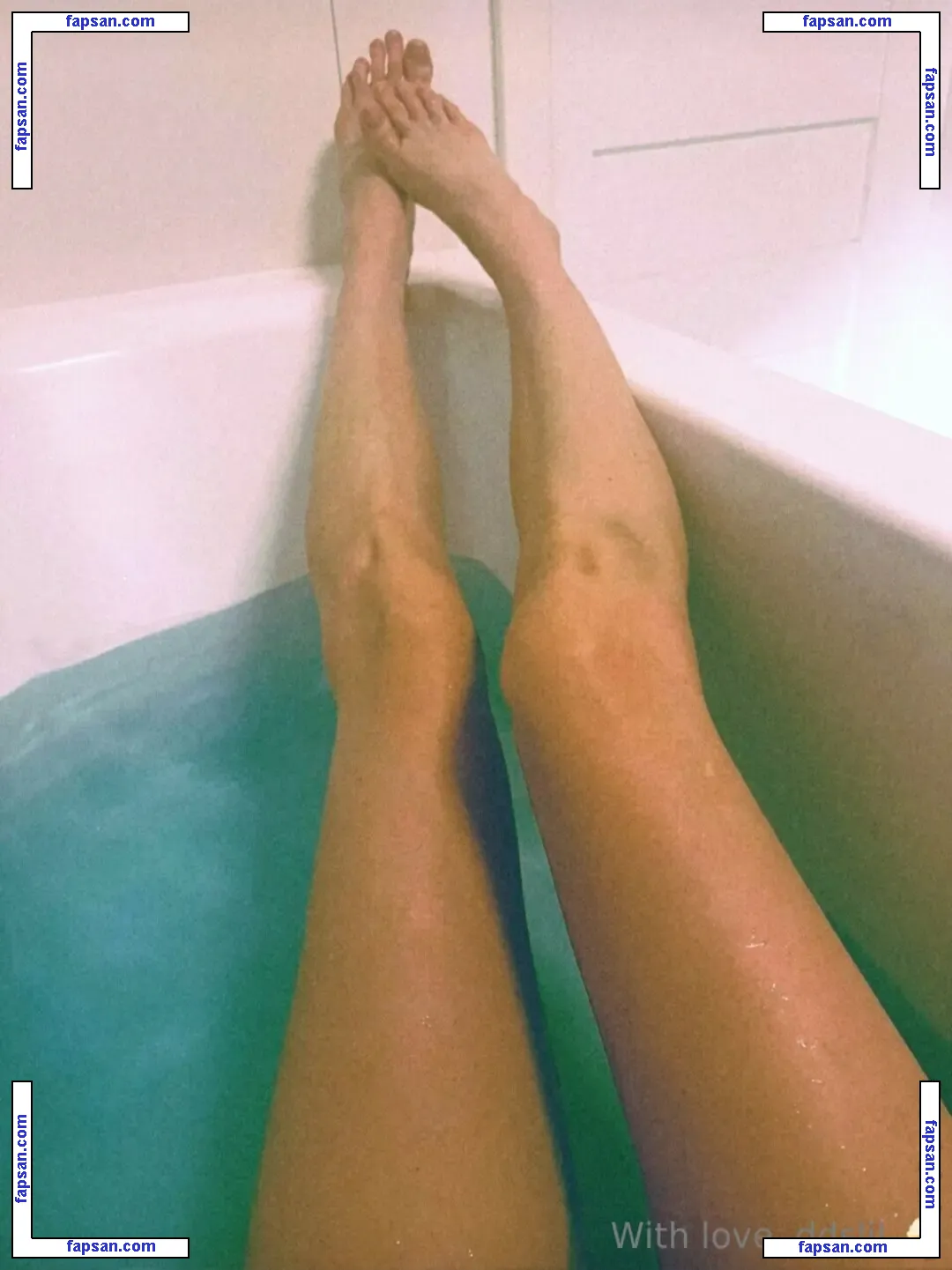 ddslil голая фото #0011 с Онлифанс