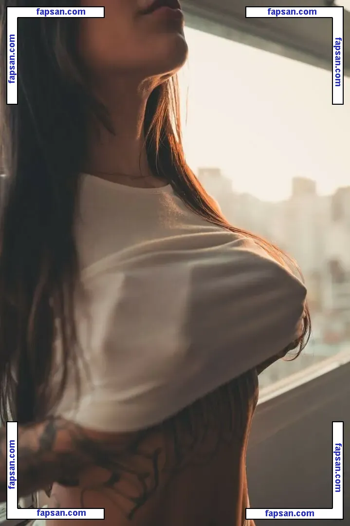 De Santis Photos голая фото #0124 с Онлифанс