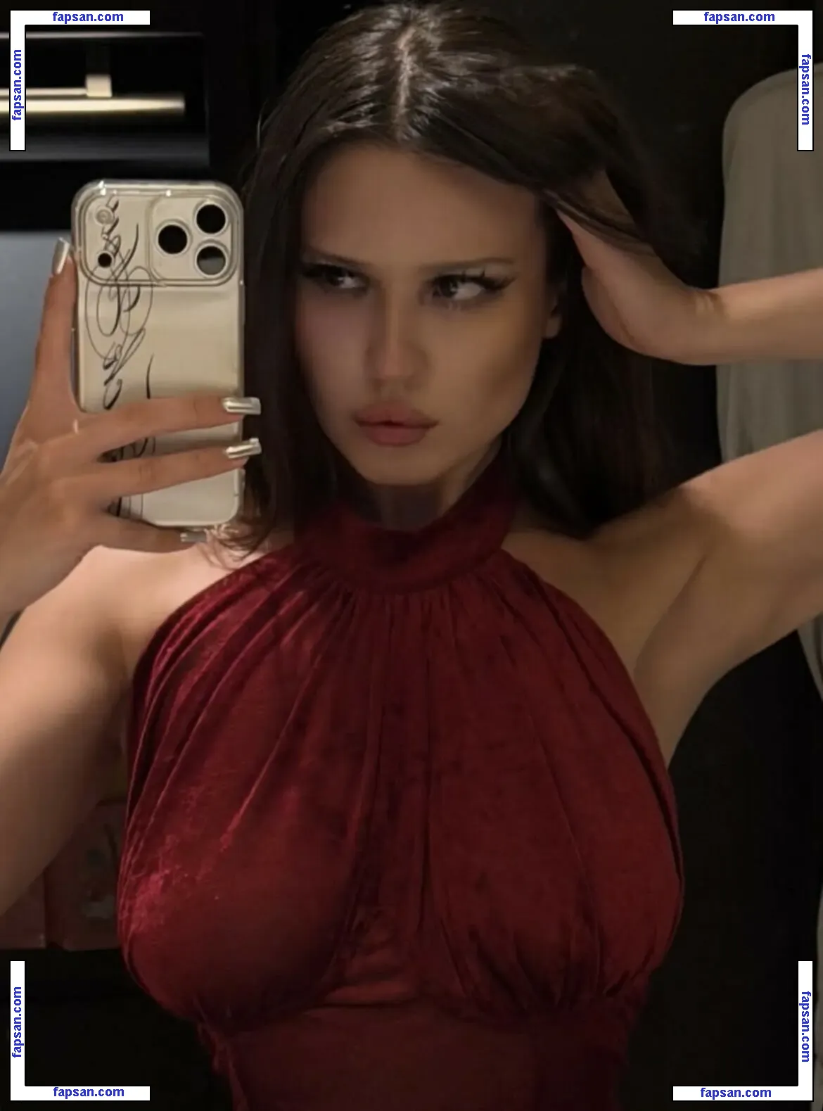 DEAD BLONDE голая фото #0003 с Онлифанс