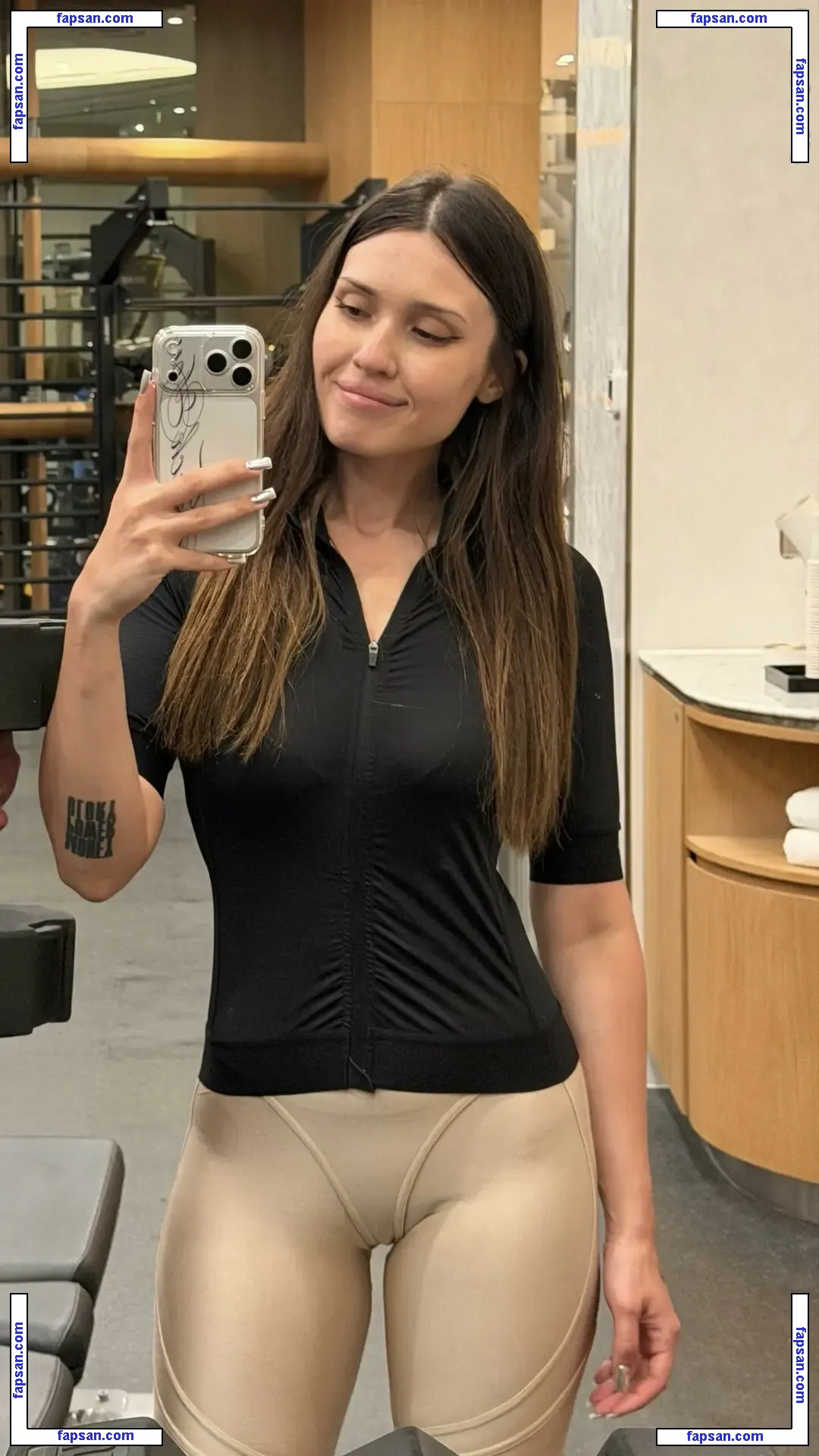 DEAD BLONDE голая фото #0008 с Онлифанс