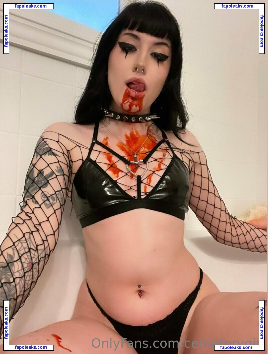 Deadgjrl / cemeterygirl nude photo #0004 from OnlyFans