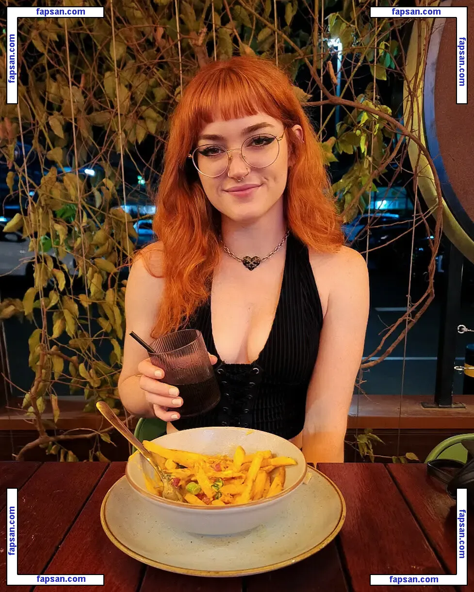 DeadlyKitten's Kofi nude photo #0039 from OnlyFans