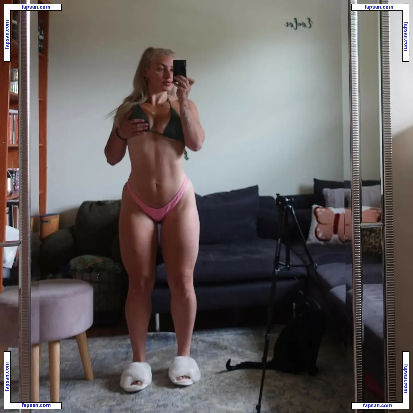 Deanna Horvath nude photo #0012 from OnlyFans