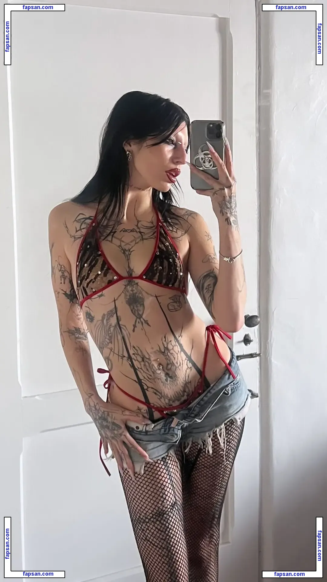 DeathbyRomy nude photo #0217 from OnlyFans