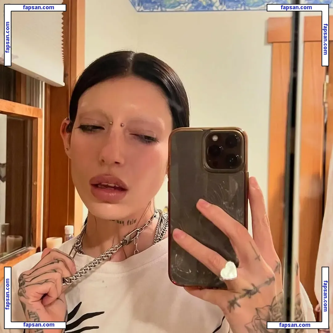 DeathbyRomy голая фото #0256 с Онлифанс